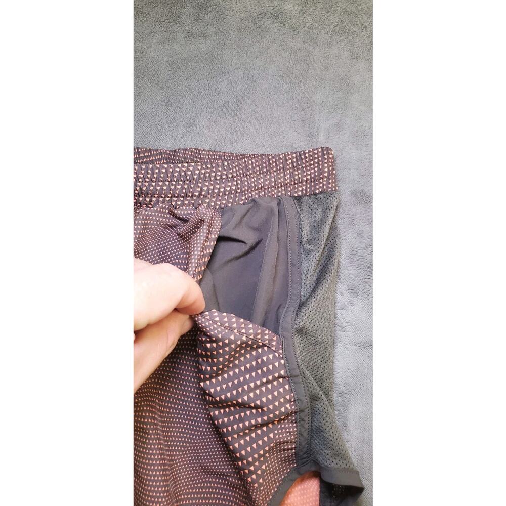 Under Armour Shorts Active Womens Sz S Running Athletic Lined Pink Gray Za3-4 - Picture 4 of 10